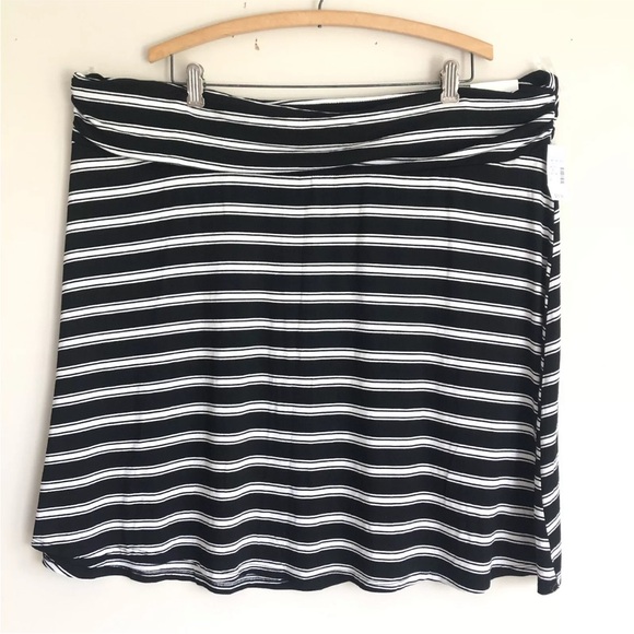 Maurice's Black White Striped Pull On High Waist Pull On Skirt - Picture 6 of 10